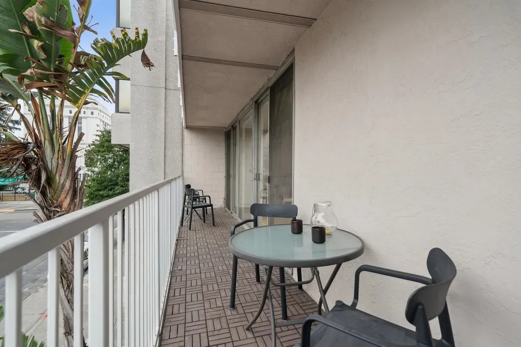 1425 Lakeside Drive Oakland CA 94612