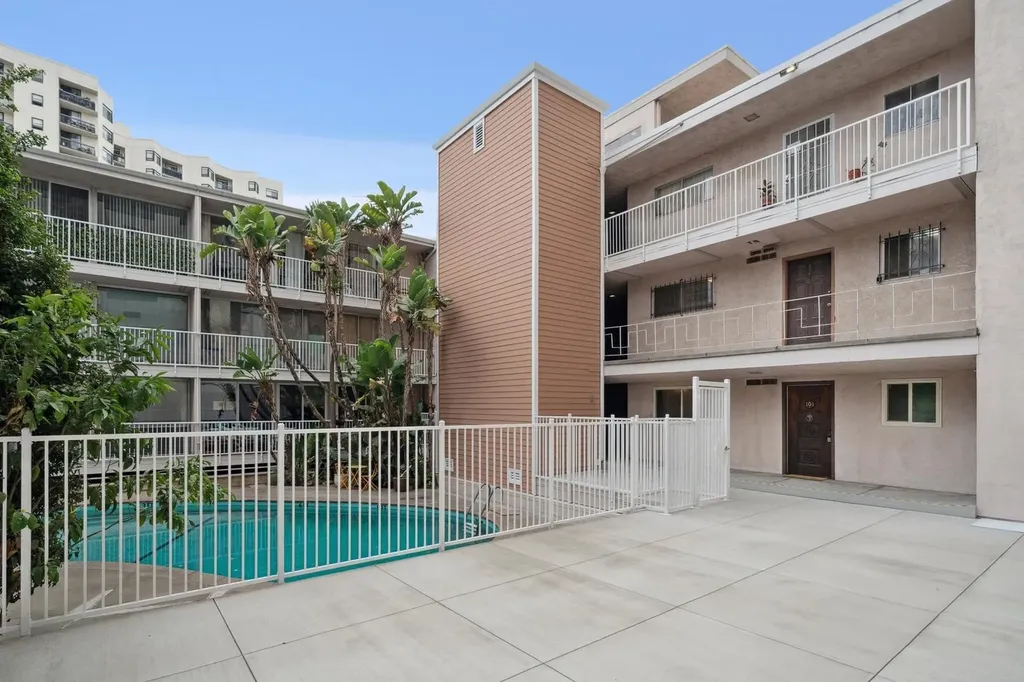 1425 Lakeside Drive Oakland CA 94612