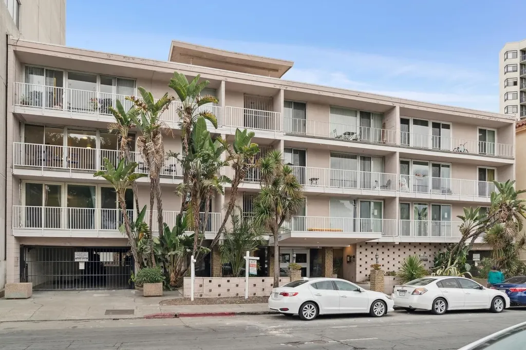 1425 Lakeside Drive Oakland CA 94612