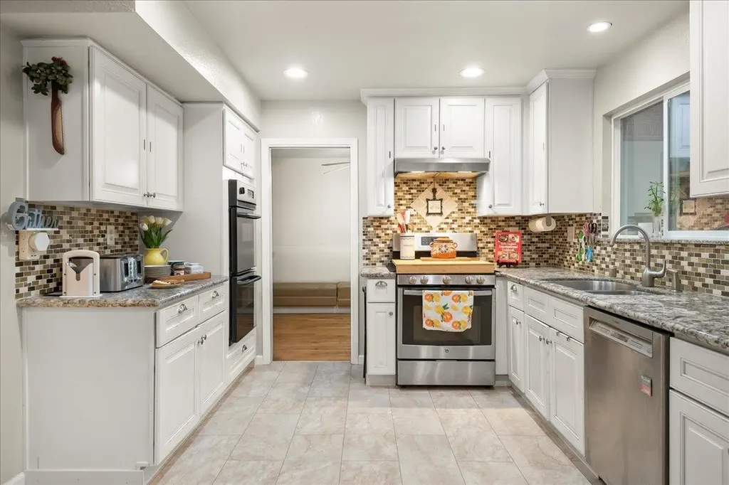 35415 Blackburn Drive Newark CA 94560