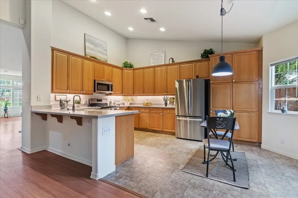 1517 Buena Vista Street Brentwood CA 94513