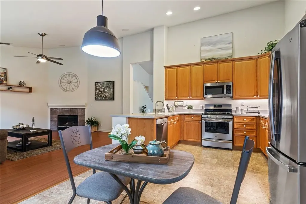 1517 Buena Vista Street Brentwood CA 94513