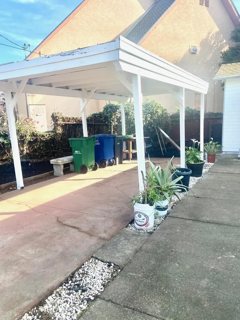 24386 Thomas Avenue Hayward CA 94544