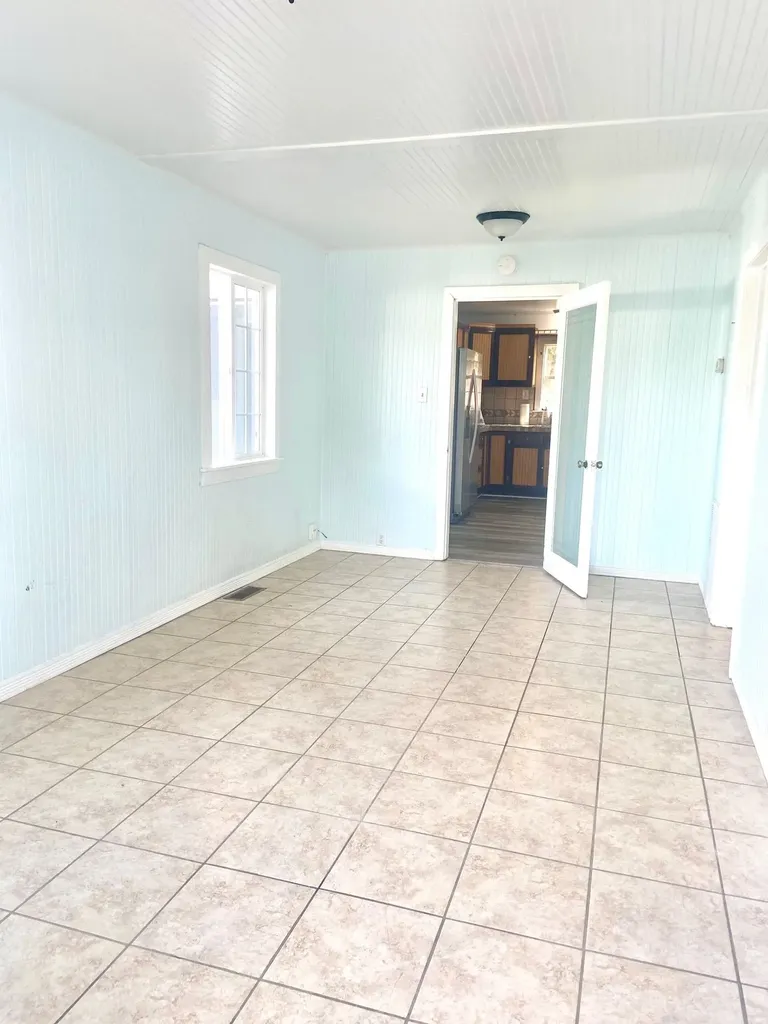 24386 Thomas Avenue Hayward CA 94544