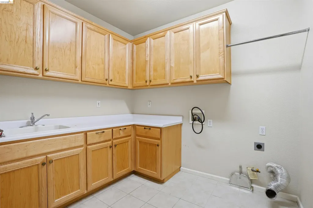 1036 Bismarck Terrace Brentwood CA 94513