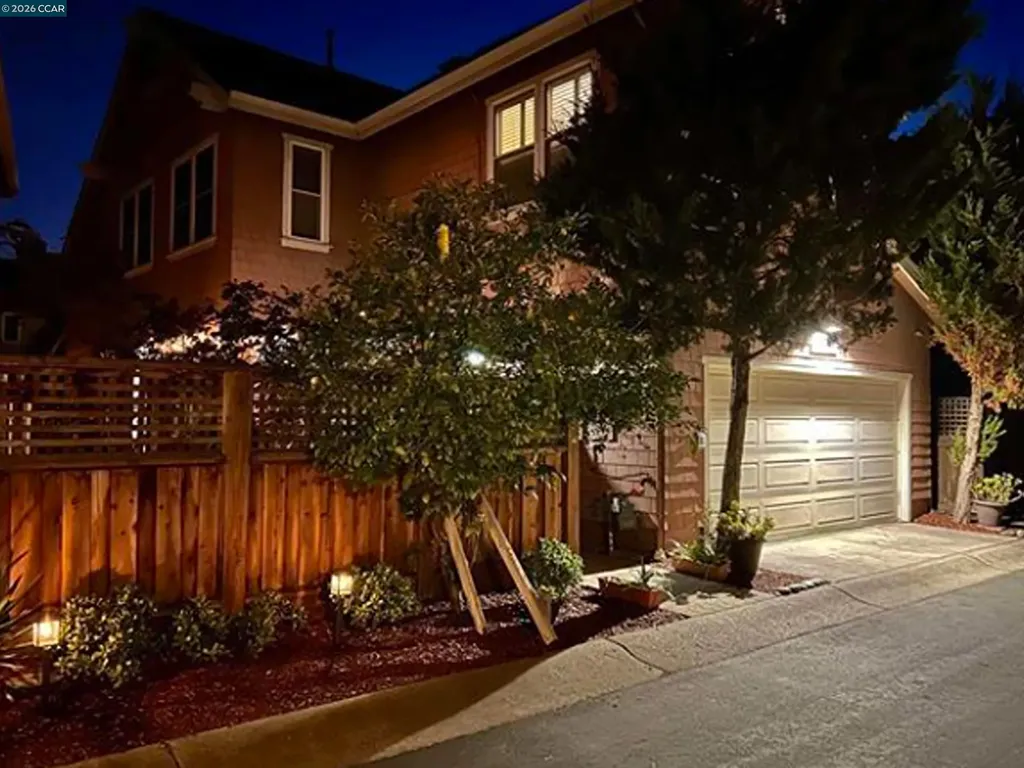 2036 Serra Lane Hercules CA 94547