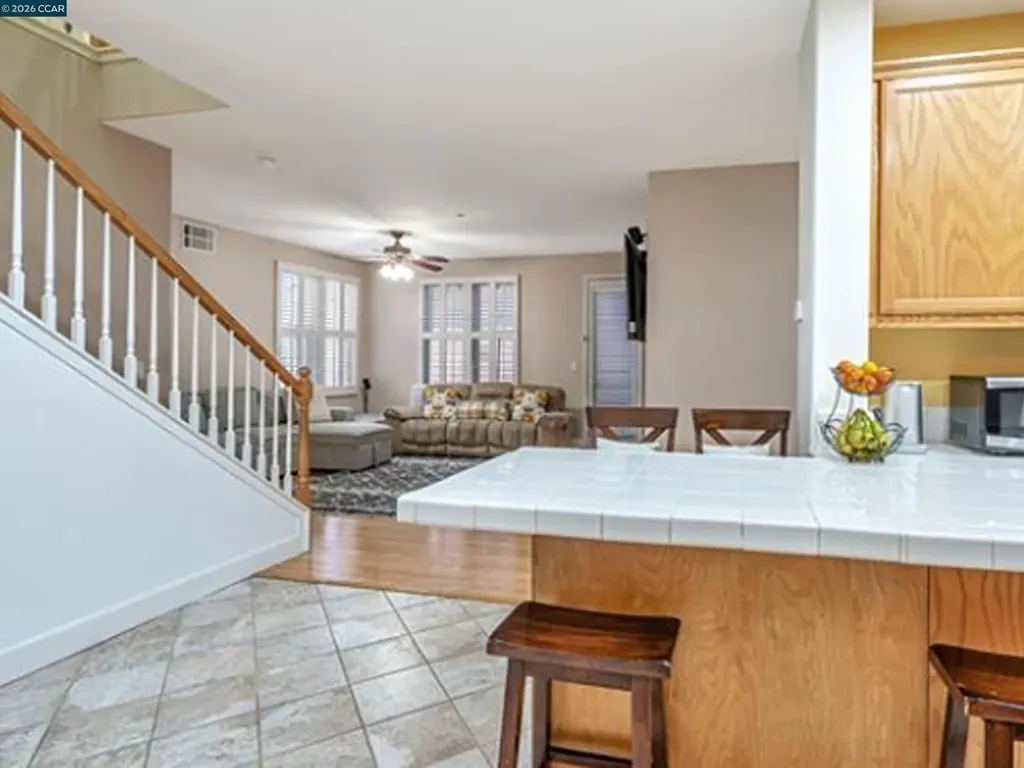 2036 Serra Lane Hercules CA 94547