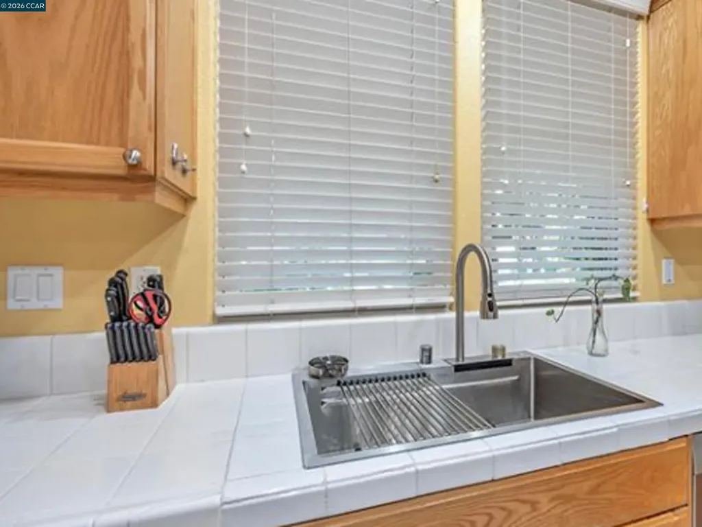 2036 Serra Lane Hercules CA 94547