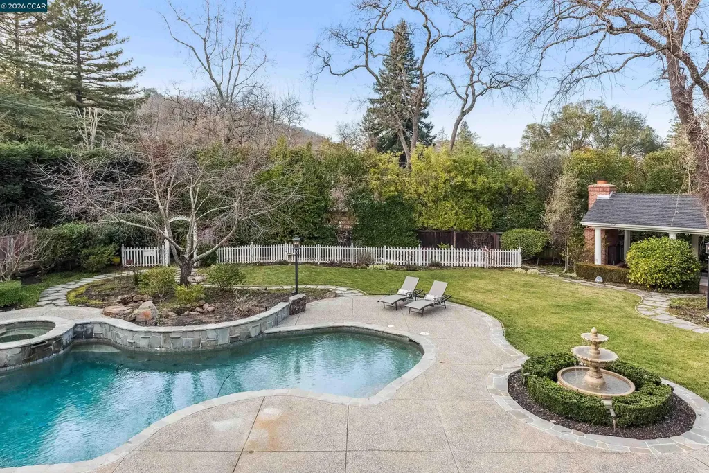 45 Lark Place Alamo CA 94507