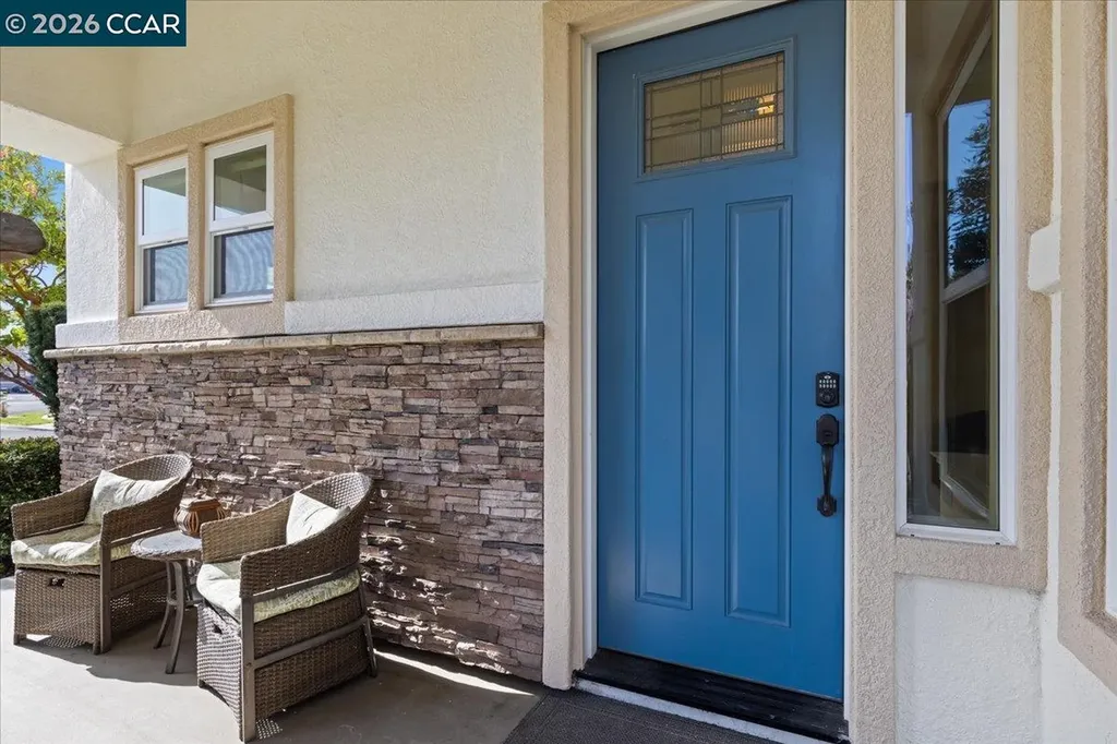 4871 Redwood Avenue Dublin CA 94568