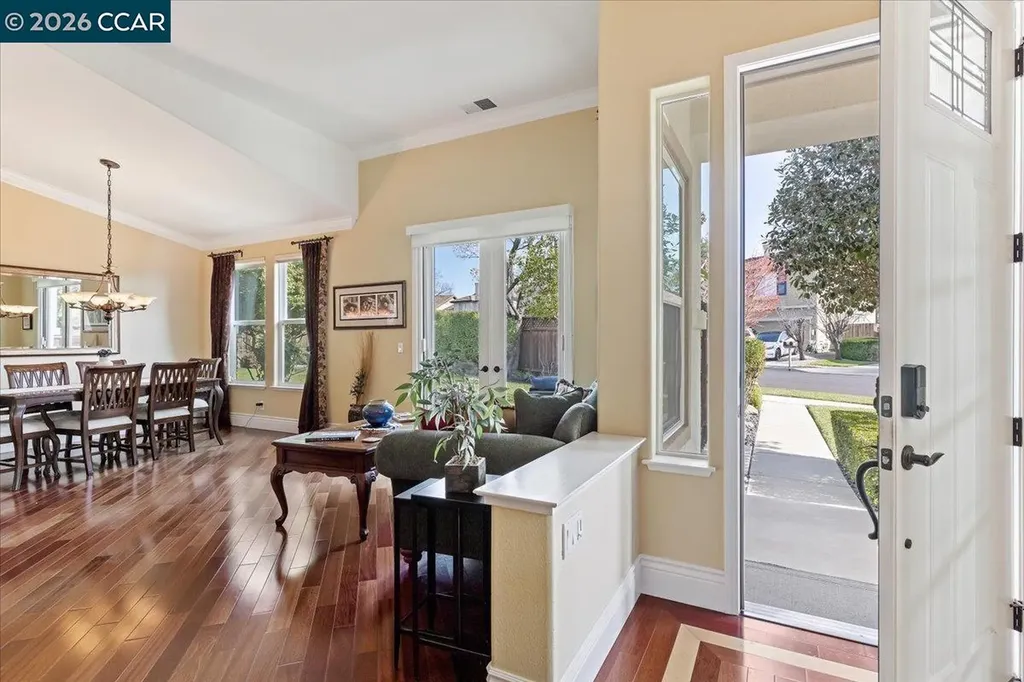 4871 Redwood Avenue Dublin CA 94568