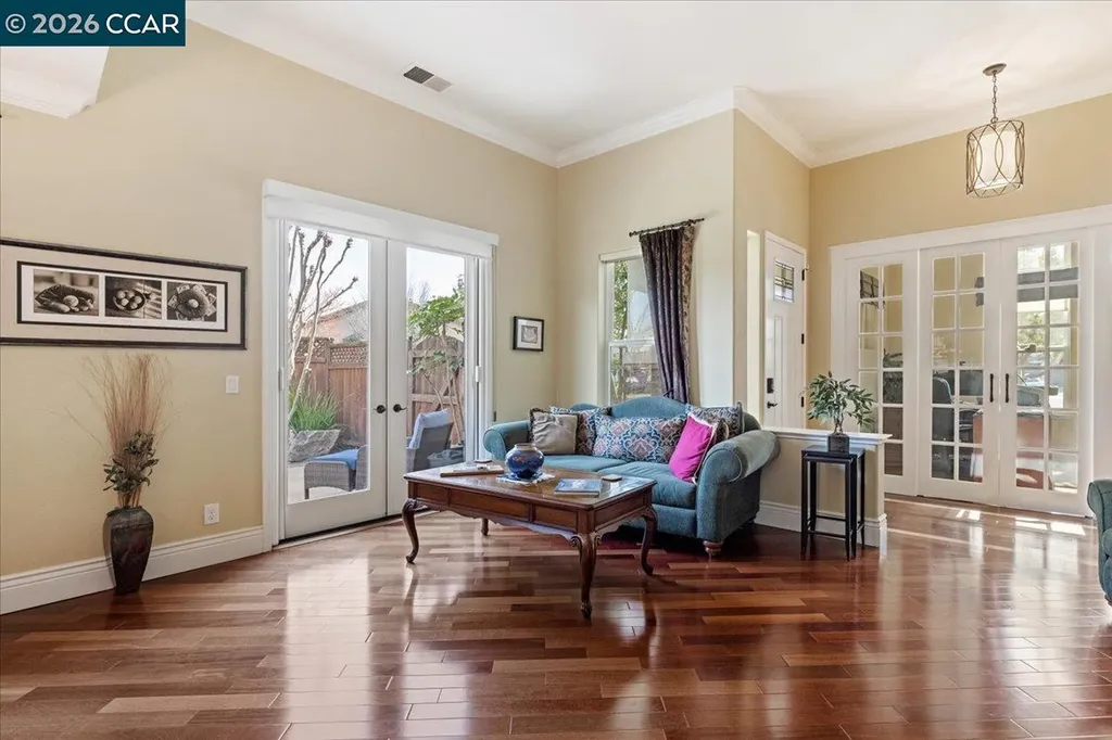 4871 Redwood Avenue Dublin CA 94568