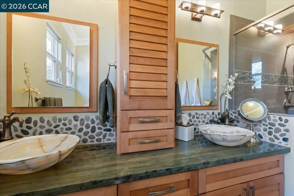 4871 Redwood Avenue Dublin CA 94568