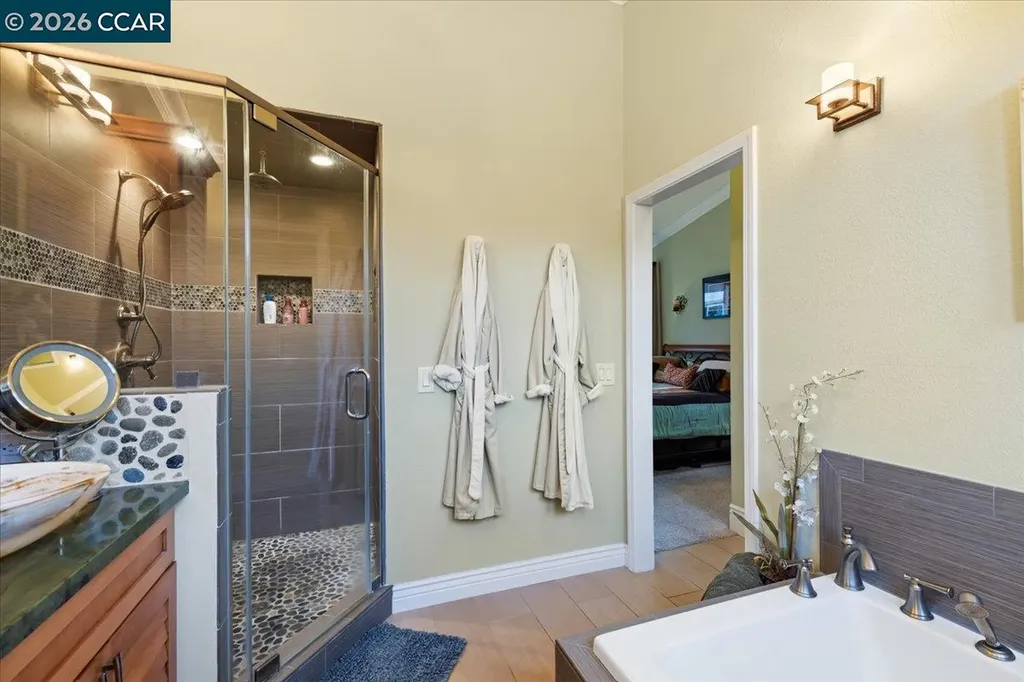 4871 Redwood Avenue Dublin CA 94568