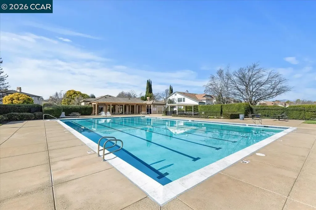 4871 Redwood Avenue Dublin CA 94568