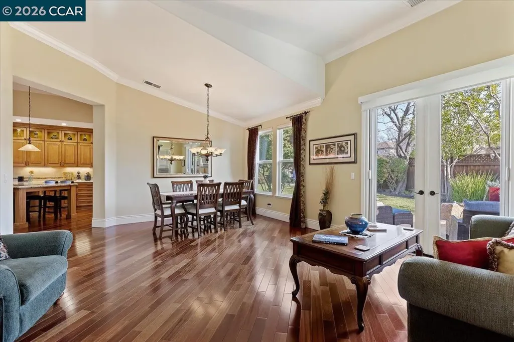 4871 Redwood Avenue Dublin CA 94568