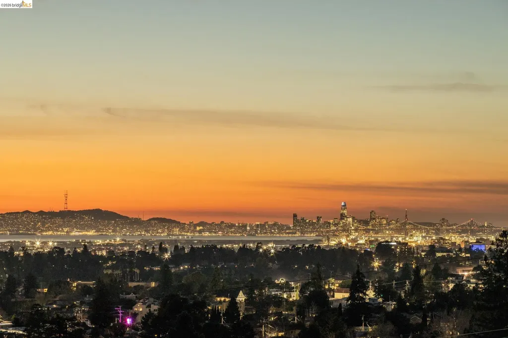 3363 Kiwanis Street Oakland CA 94602