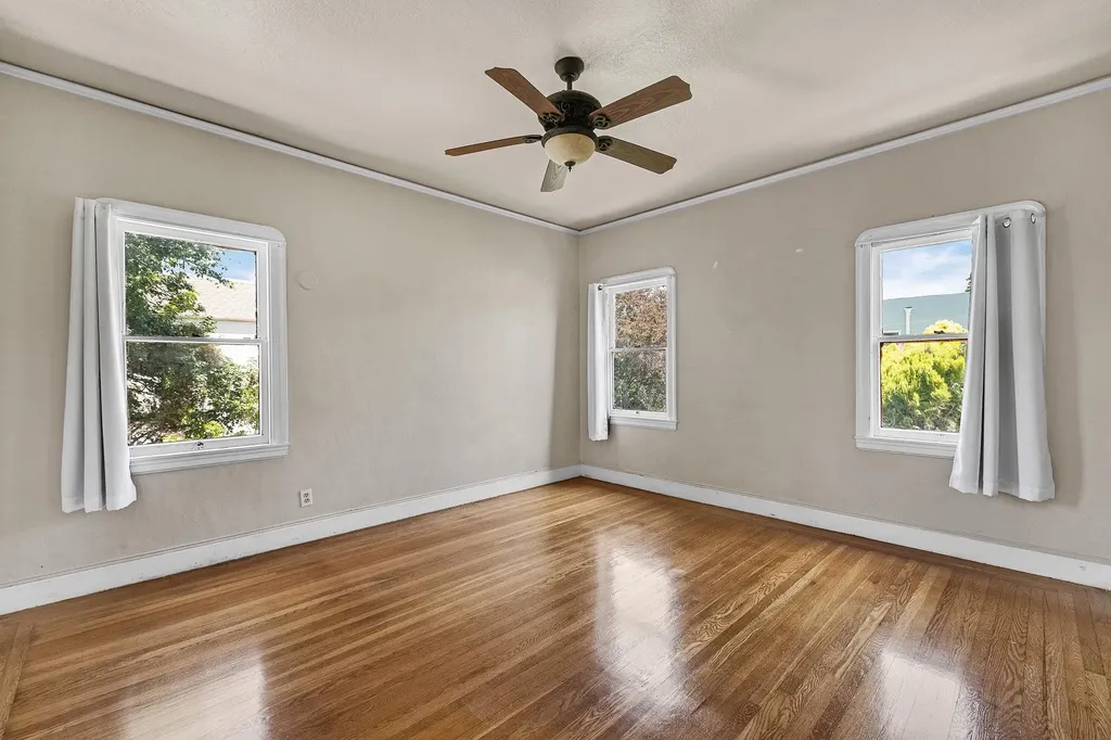 540 57th Street Oakland CA 94609