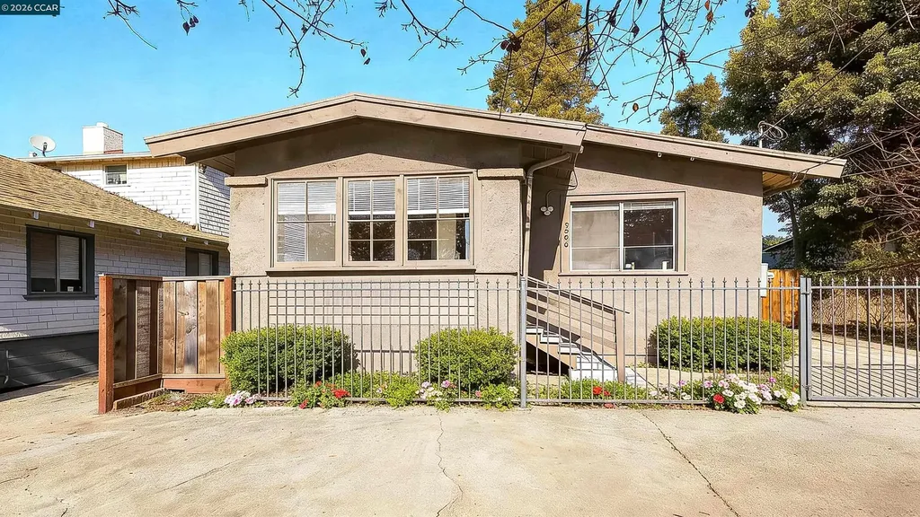 2596 Macarthur Boulevard Oakland CA 94602