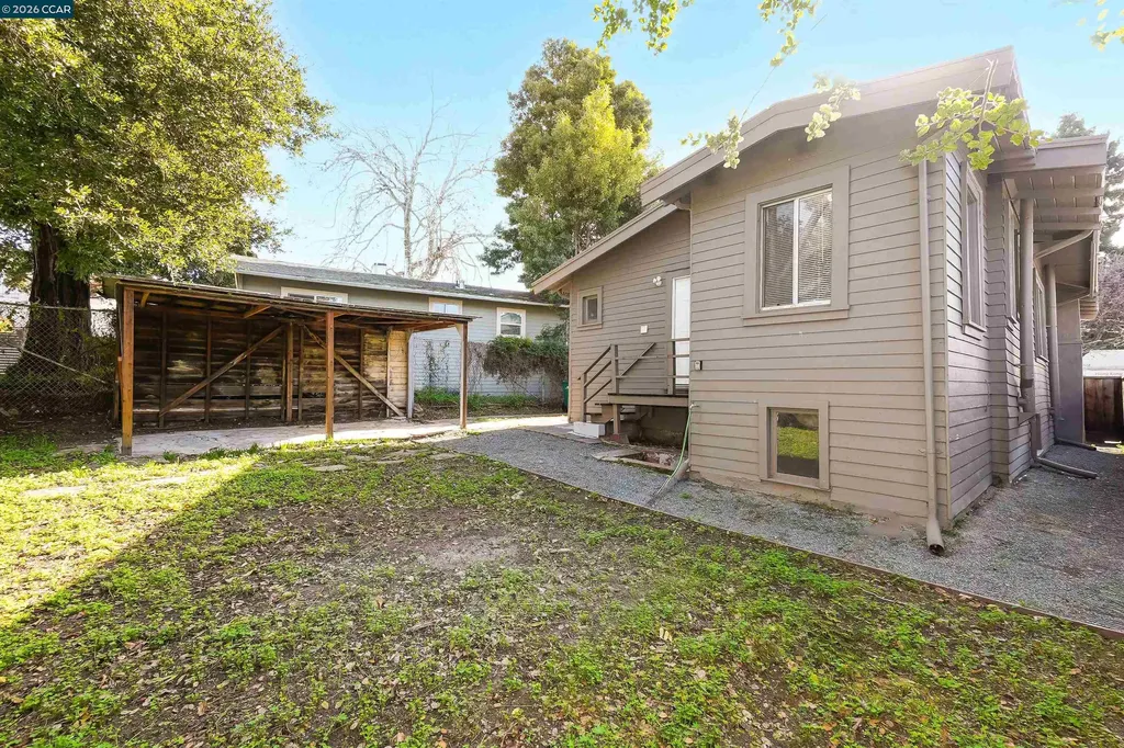 2596 Macarthur Boulevard Oakland CA 94602