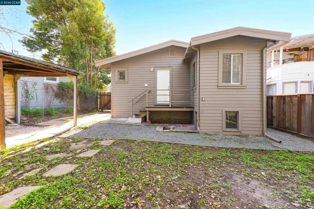 2596 Macarthur Boulevard Oakland CA 94602