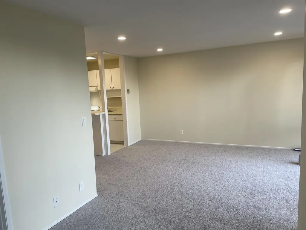 6 Captain Drive Emeryville CA 94608