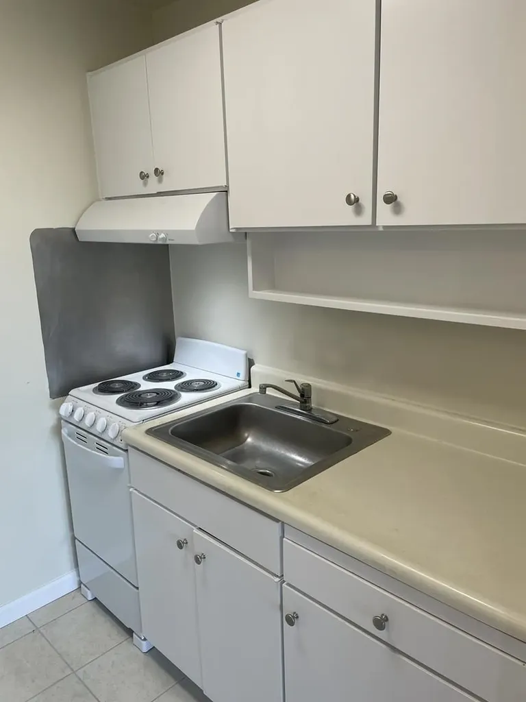 6 Captain Drive Emeryville CA 94608