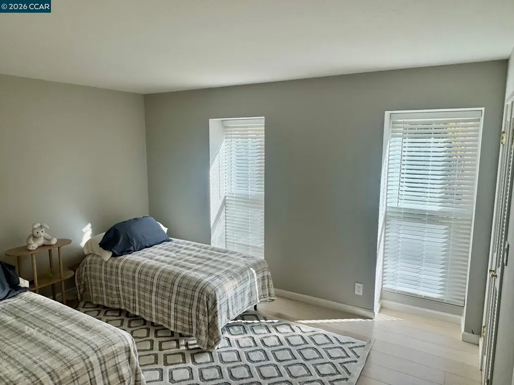1037 Via Bonita Alameda CA 94502