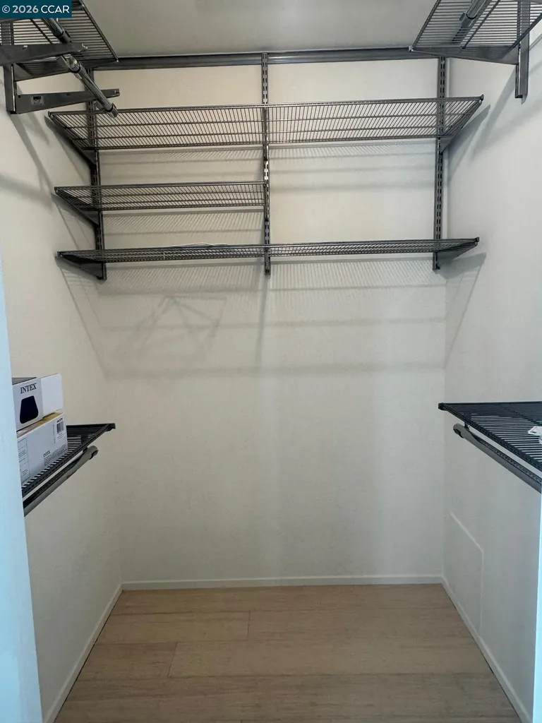 1037 Via Bonita Alameda CA 94502