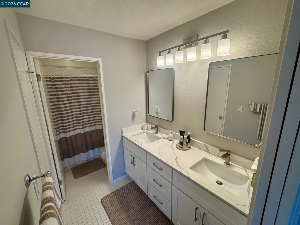 1037 Via Bonita Alameda CA 94502