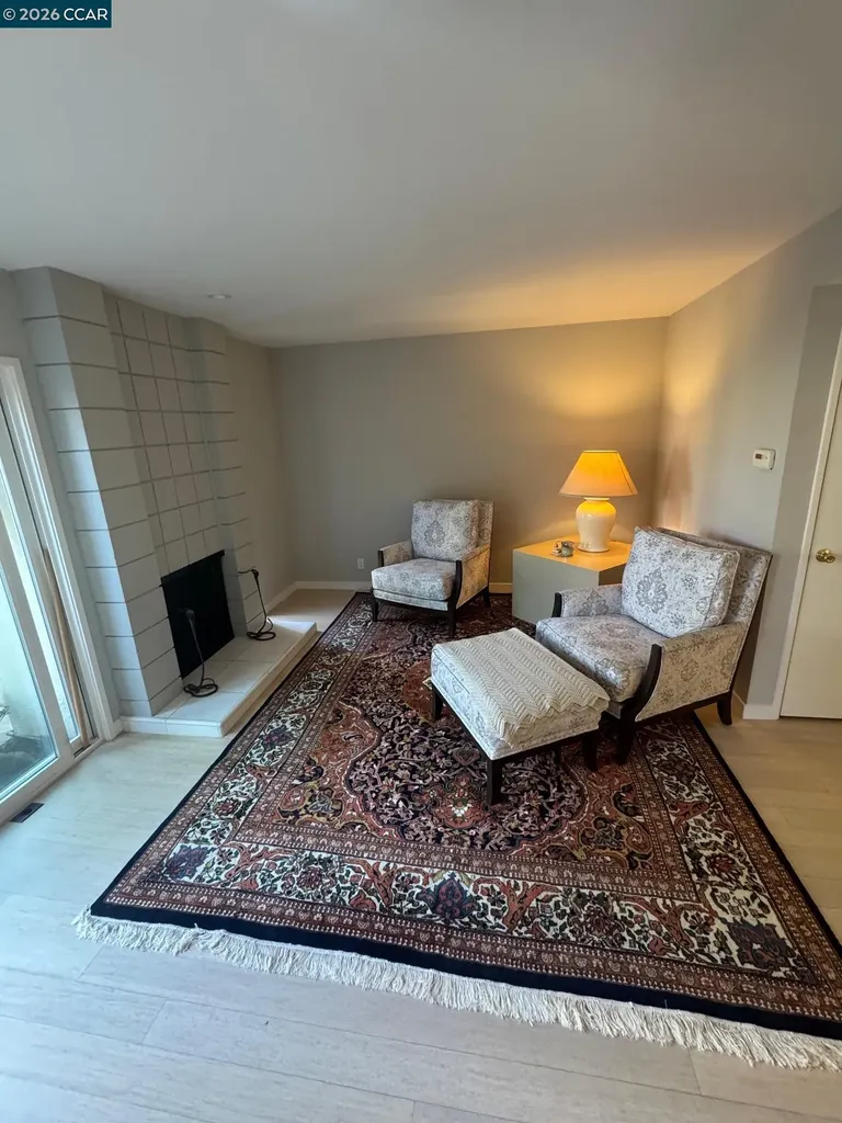 1037 Via Bonita Alameda CA 94502