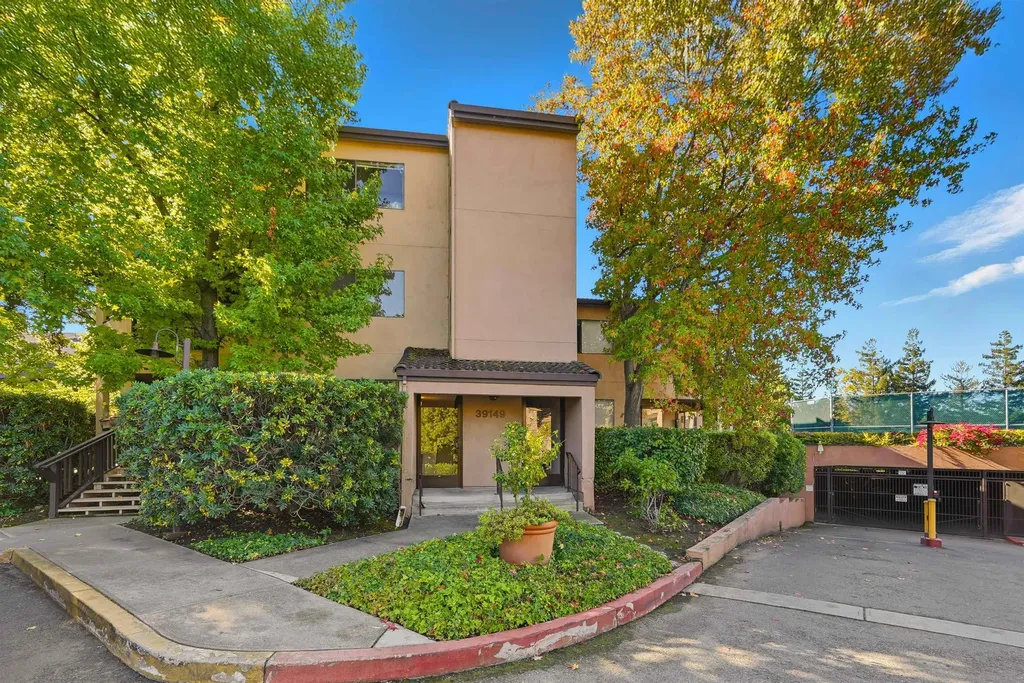 39149 Guardino Drive Fremont CA 94538
