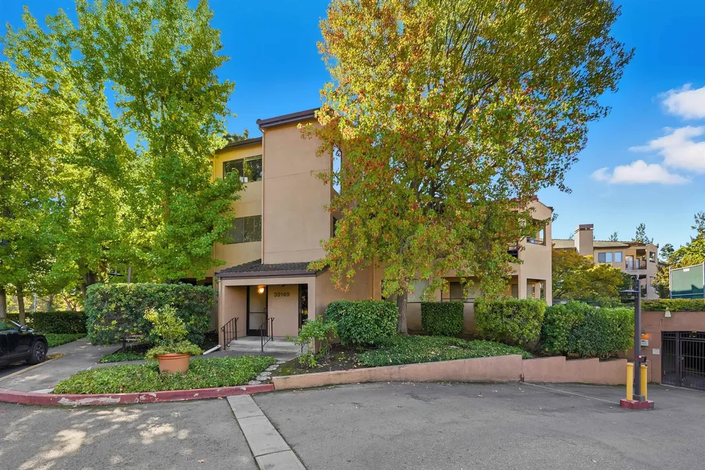39149 Guardino Drive Fremont CA 94538