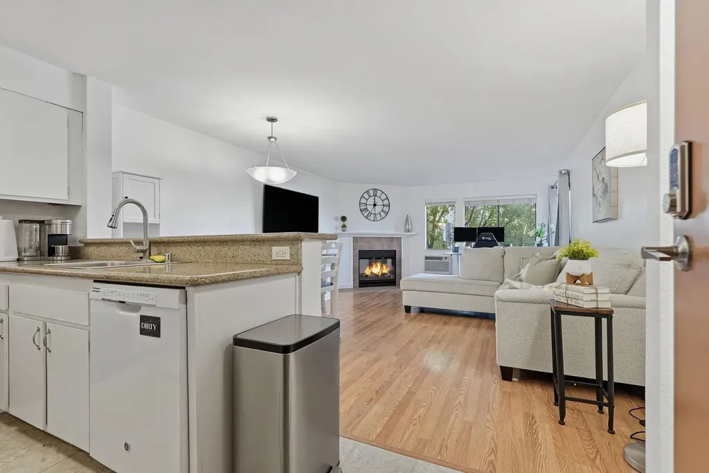 39149 Guardino Drive Fremont CA 94538