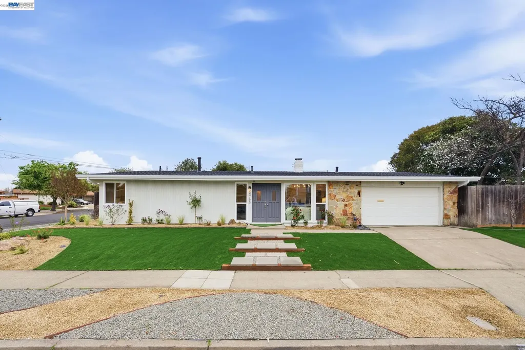 24768 Mango Street Hayward CA 94545