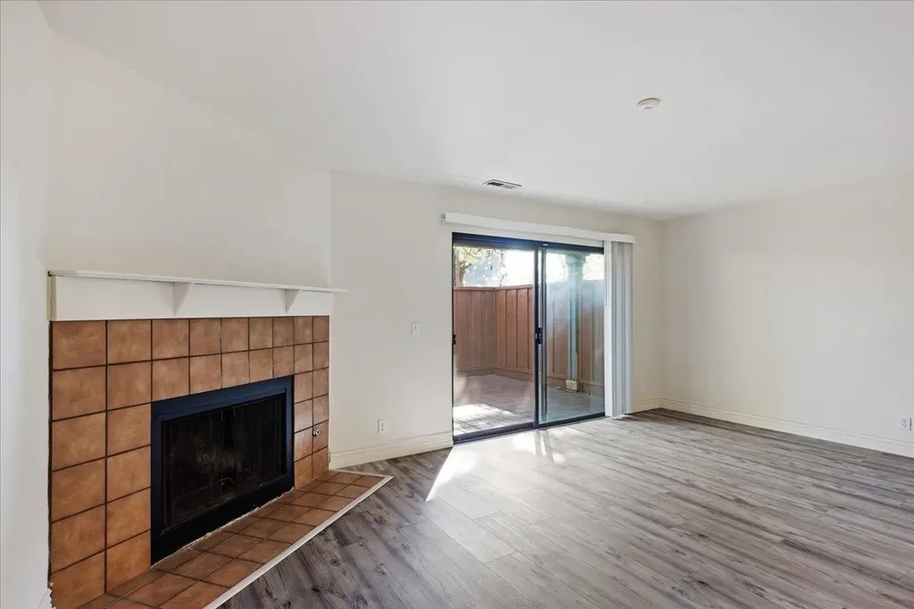 6001 Joaquin Murieta Avenue Newark CA 94560
