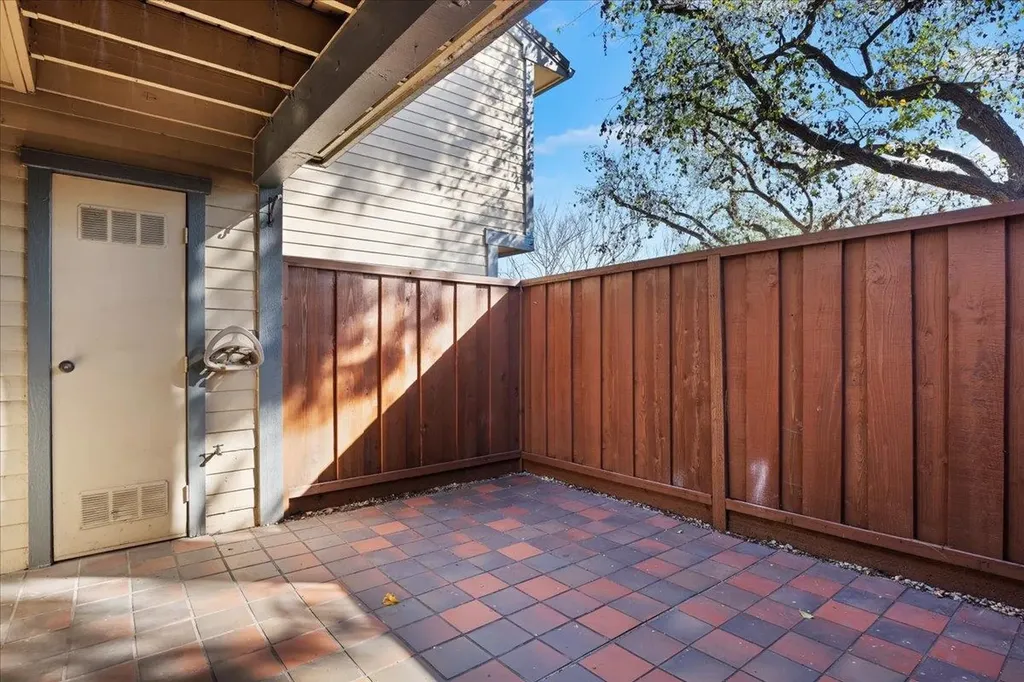 6001 Joaquin Murieta Avenue Newark CA 94560