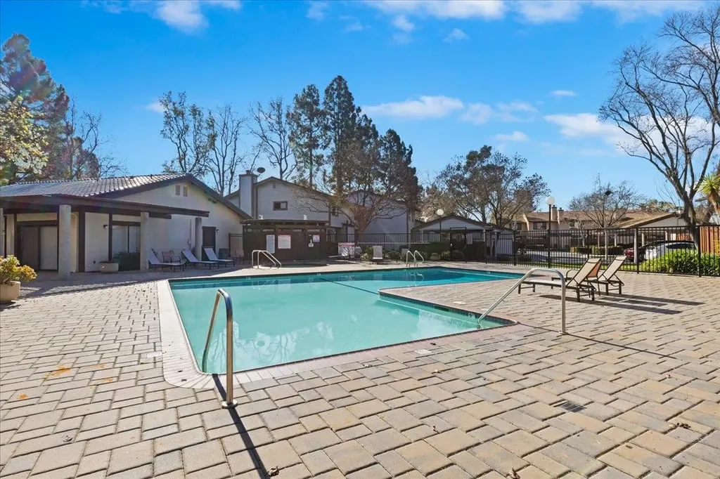 6001 Joaquin Murieta Avenue Newark CA 94560