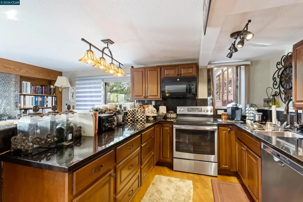 716 Gelston Place El Cerrito CA 94530