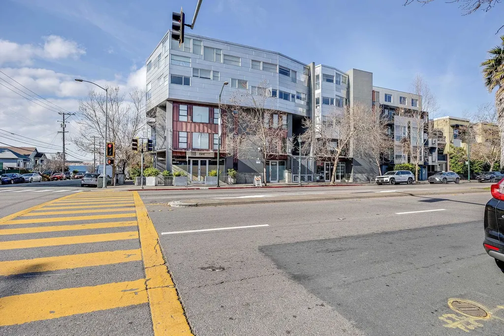 6501 San Pablo Avenue Oakland CA 94608