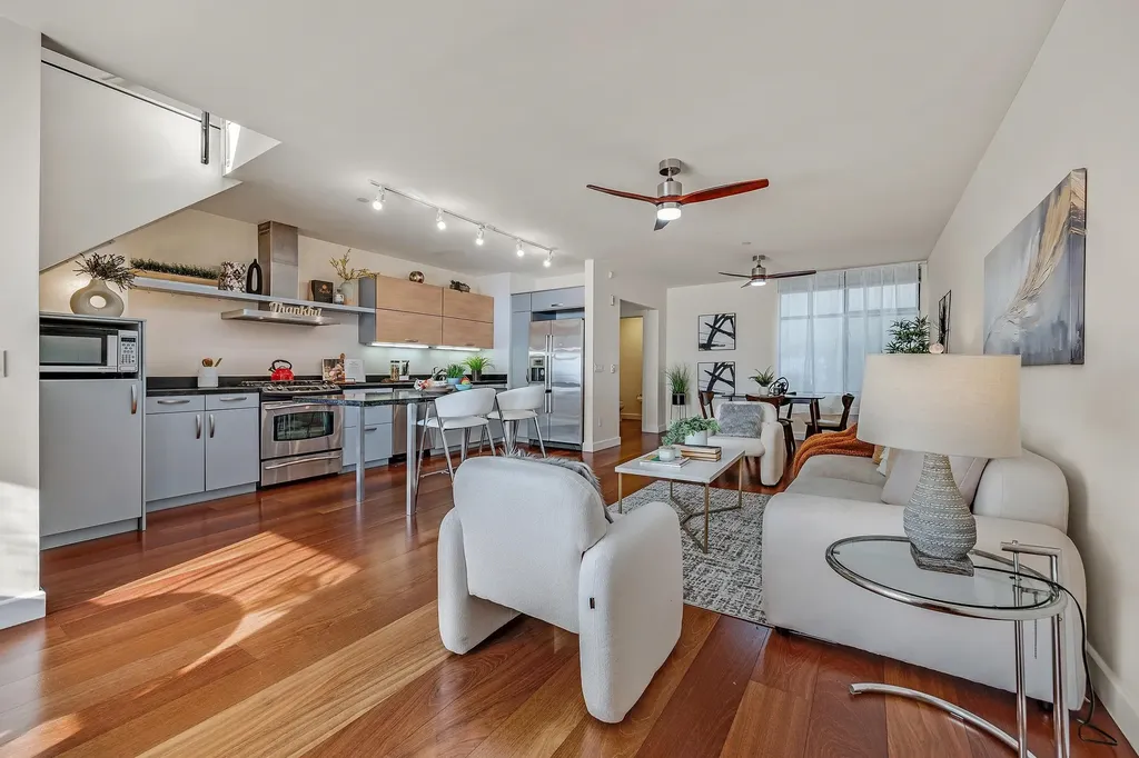 6501 San Pablo Avenue Oakland CA 94608