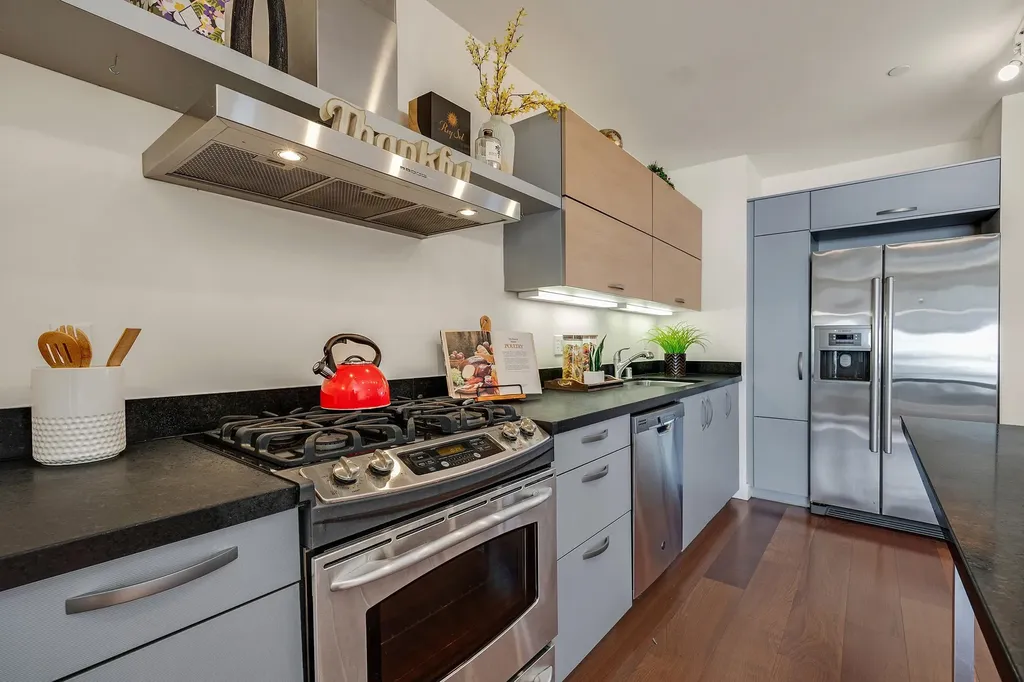 6501 San Pablo Avenue Oakland CA 94608