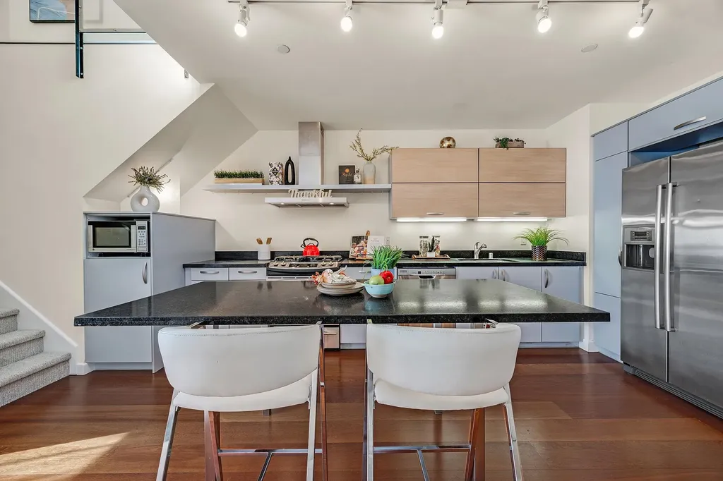 6501 San Pablo Avenue Oakland CA 94608