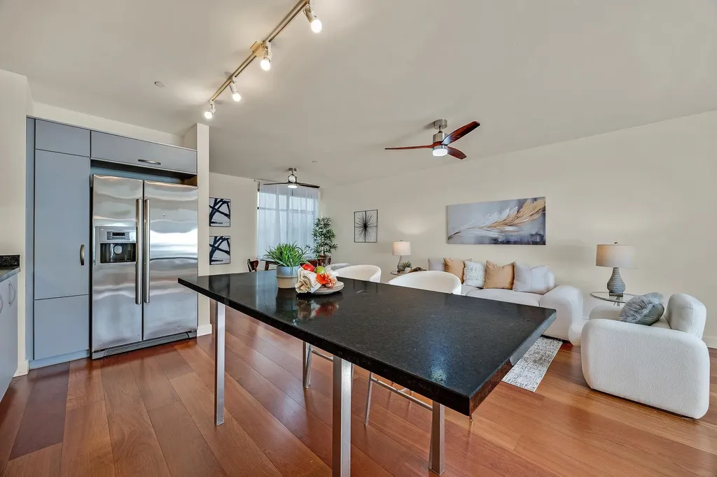 6501 San Pablo Avenue Oakland CA 94608