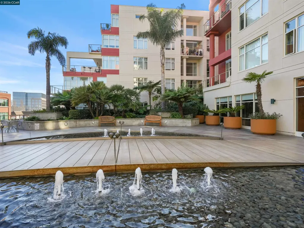 5855 Horton Street Emeryville CA 94608