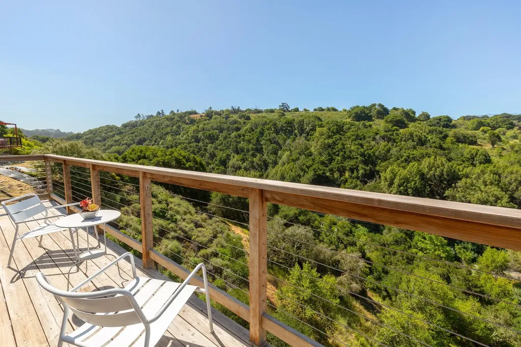 10353 Royal Oak Road Oakland CA 94605