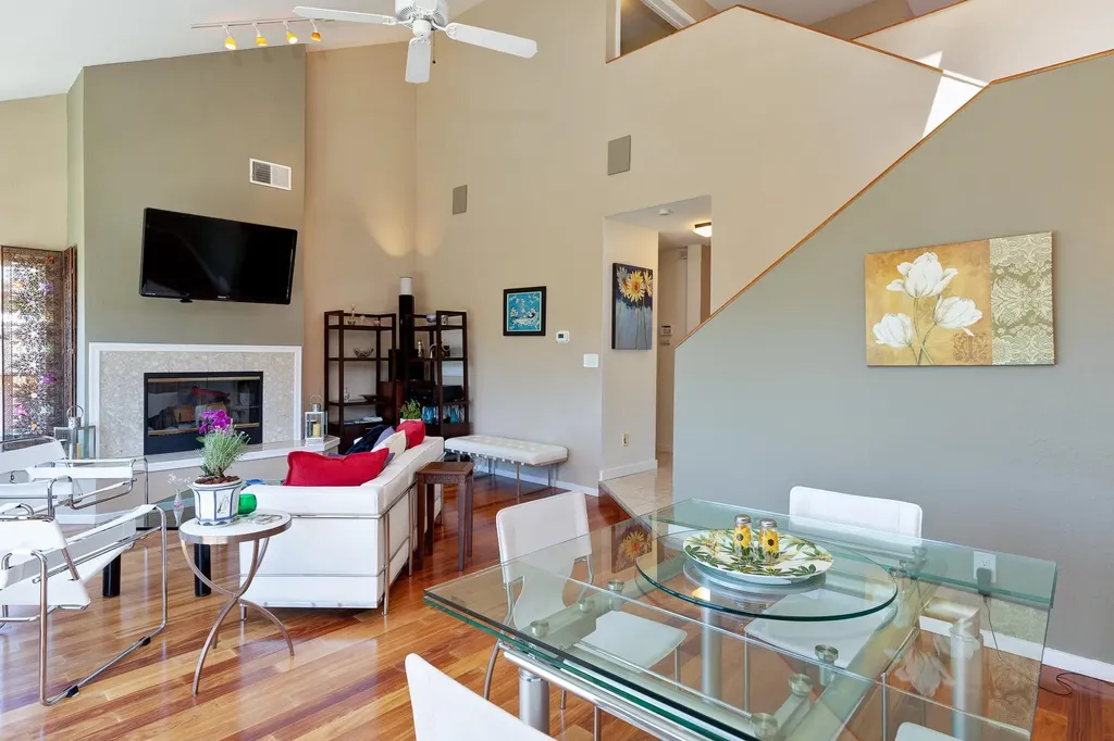 10353 Royal Oak Road Oakland CA 94605