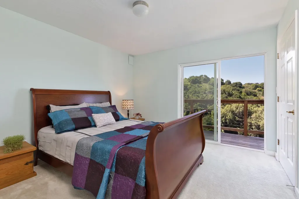 10353 Royal Oak Road Oakland CA 94605