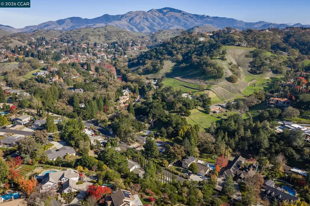 320 Miranda Lane Alamo CA 94507