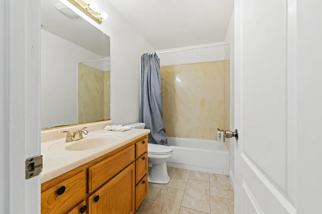 2709 G Street Antioch CA 94509